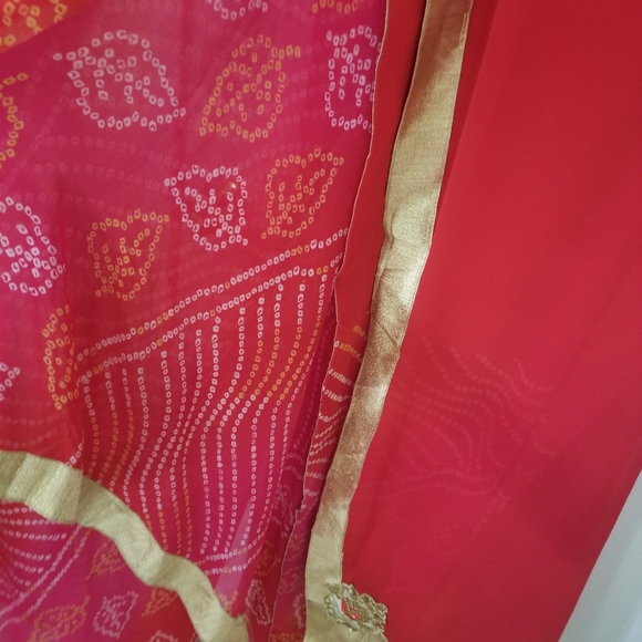 Indian saree - Picture 3 of 8